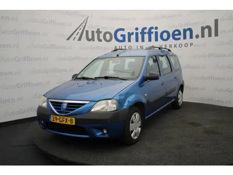 Dacia Logan MCV 1.6-16V Lauréate MPV met trekhaak