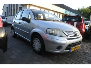 Citroen C3 1.4i Ligne Prestige 5 drs 174 dkm nw apk 1-6-2027