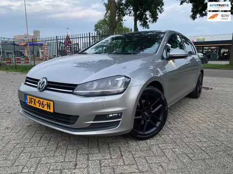Volkswagen GOLF 1.4 TSI ACT Highline Pano Pdc Cruise Tel Xenon