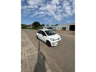 Foto 13 van Volkswagen Up! 1.0 BMT high up! AIRCO