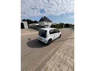 Foto 15 van Volkswagen Up! 1.0 BMT high up! AIRCO