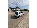 Foto 24 van Volkswagen Up! 1.0 BMT high up! AIRCO
