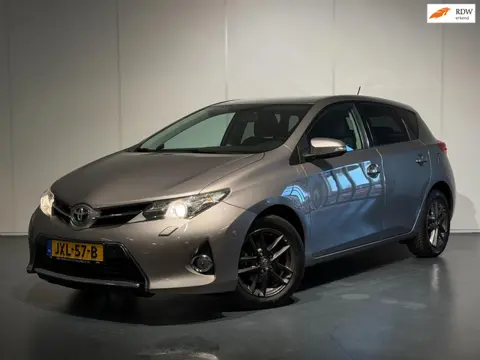 Toyota Auris 1.6 Aspiration /Airco/Cruise/PDC+Camera/NAVI/LMV