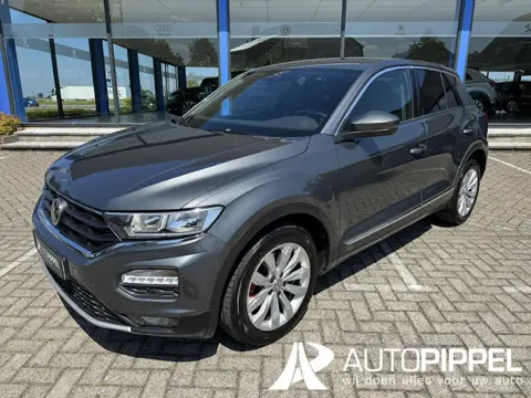 Volkswagen T-Roc 1.5 TSI Sport | App-connect | Led | ACC | el. A-klep | 17"LMV | Stoelverw.