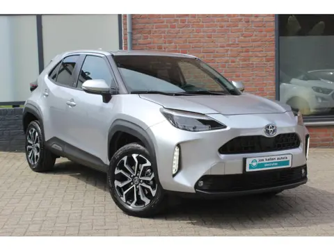 Toyota Yaris Cross 1.5 Hybrid Executive PDC|Camera|Navi/Carplay|Winterpack|Keyless|AdaptCC|