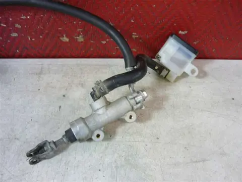 REMPOMP ACHTER Suzuki GSX R 600 2006 - 2007