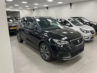 SEAT Arona 1.0 TSI FR 116PK Xperience Business Connect Navi / Camera / Alcantara/leder
