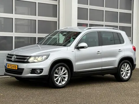VOLKSWAGEN TIGUAN 1.4 TSI 160PK Lounge Aut. Navi Camera Trekhaak 