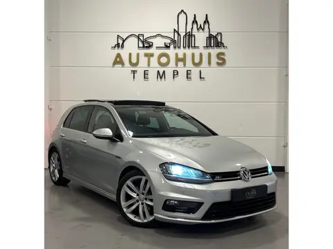 Volkswagen Golf 1.4 TSI Business Edition R Line Automaat Pano Stoelverwarming Keyless Entry Cruise C