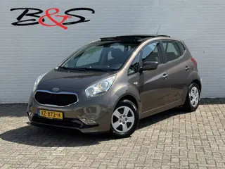 Kia Venga 1.6 CVVT DynamicLine Automaat Camera Panoramadak Navi Trekhaak Cruisecontrol All-Season ba