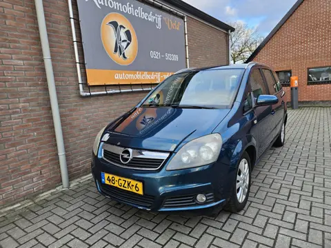 Opel Zafira 1.8 Temptation (bj 2008)