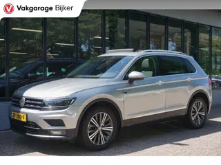 Volkswagen Tiguan 1.5 TSI ACT Join Schuifkanteldak/Trekhaak!