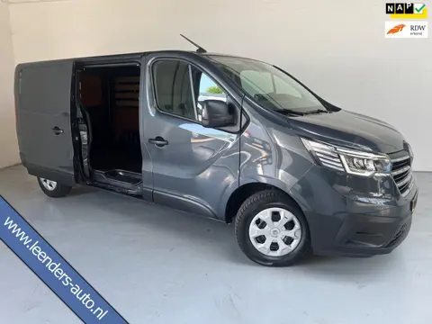 Renault Trafic 2.0 dCi 110pk euro6 T30 L2H1 Comfort 3Persoons, Airco, CruiseControl, Trekhaak, RIJKL