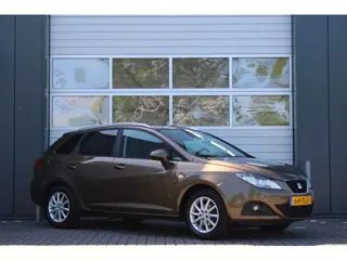 Seat Ibiza ST 1.2 TSI Style Automaat Airco/Cruise/Camera/Navi/Bluetooth/Radio/Elek.Ramen/C.V./15"LM/