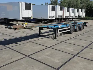 RENDERS CHASSIS PORTMASTER