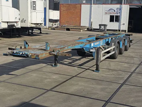 RENDERS CHASSIS PORTMASTER
