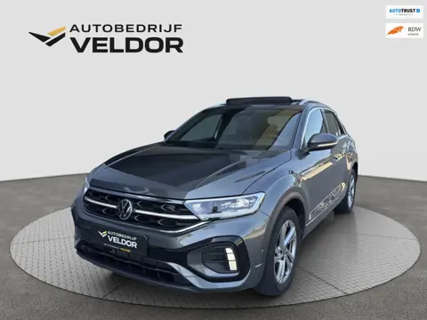 Volkswagen T-ROC 1.5 TSI R-Line Pano/facelift/stuurvw/massage