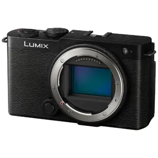 Panasonic Lumix S9 Zwart + 70-300mm f/4.5-5.6 Macro O.I.S.