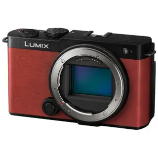 Panasonic Lumix S9 Rood + 35mm f/1.8