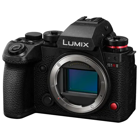 Panasonic Lumix DC-S1R II + 70-300mm f/4.5-5.6 Macro O.I.S.