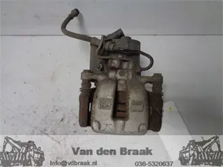 Volkswagen Passat 2005-2010 Remklauw rechts achter