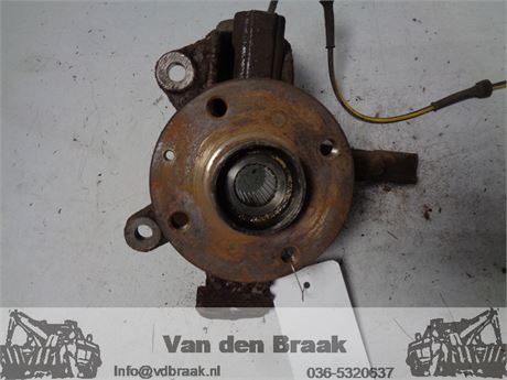 Toyota Aygo 2005-2022 Fusee links voor