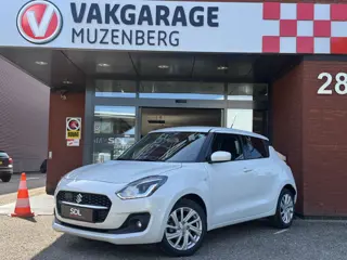 Suzuki Swift 1.2 Style Smart Hybrid // CAMERA // APPLE CARPLAY - ANDROID AUTO // STOELVERWARMING // 