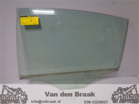 Volkswagen Passat Sedan 2005-2010 Portierruit links achter