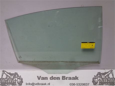 Volkswagen Passat Sedan 2005-2010 Portierruit rechts achter