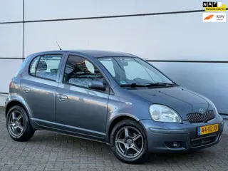 Toyota Yaris 1.3 VVT-i S-Line Xenon |Airco |Velgen |Electr Ramen |Nap |Boekjes