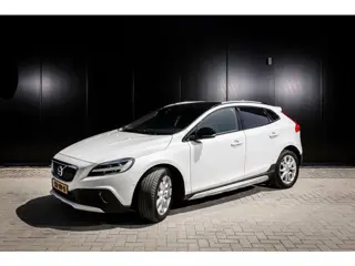 Volvo V40 Cross Country 1.5 T3 Polar+ Luxury