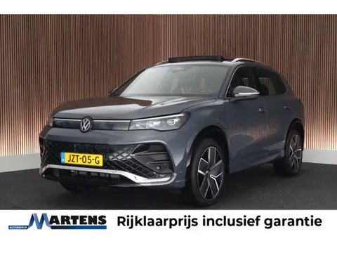 Volkswagen Tiguan 1.5 272pk eHybrid R-Line Edition Trekhaak Camera Keyless Massage Virtual Cockpit P