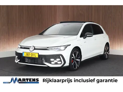 Volkswagen Golf 1.5 272pk eHybrid GTE Black Style Trekhaak 360Camera Head-Up Panoramadak Keyless Sto