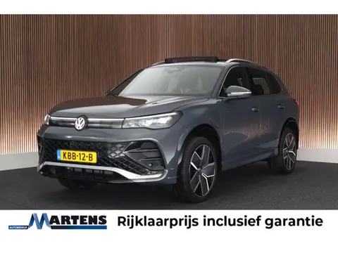Volkswagen Tiguan 1.5 272pk eHybrid R-Line Edition Trekhaak Camera Keyless Massage Virtual Cockpit P