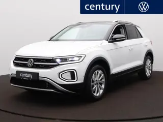 Volkswagen T-Roc 1.5 TSI Style Automaat - Navigatie - Camera - ACC- Side Assist - Achterklep elektri