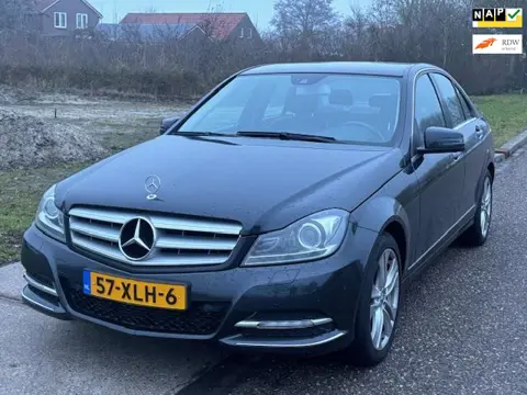 Mercedes-Benz C-klasse 180 Business Class Avantgarde Aut. ECC Audio/Navi Cruisecontrol LMV 17"Leder/