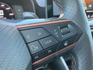 CUPRA Formentor 1.5TSIe-Hybrid FL Business 150kW/204PK DSG · 360°Camera + Parkeersensoren · Navigati