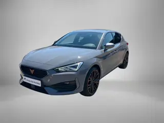 CUPRA Leon 1.4e-Hybrid 180kW/245PK VZ · Navigatie · Leder/Stof · Stoel- & stuurverwarming