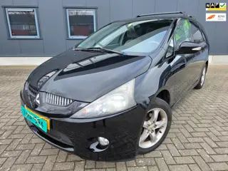 Mitsubishi Grandis 2.4-16V Intense 6p.