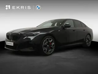BMW 5-serie 550e xDrive | M Sport Pro | Glazen Panoramadak | Adaptief Onderstel Professional | Stoel