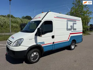 Iveco Daily 40C15V 330 H3!COOL AIRCO!ELECKTRISH RAAM&SPIEGEL!BDL LUCHT!CRUIS CONTROLE!107KW&146PK!2 