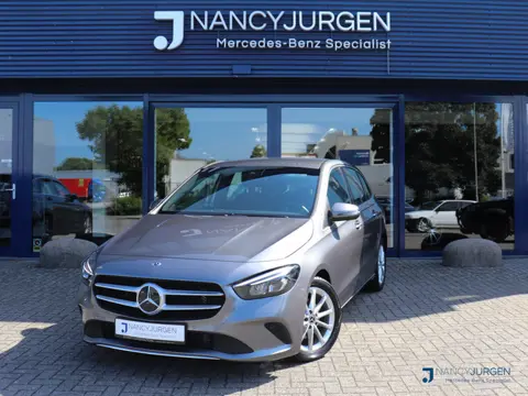 Mercedes-Benz B-Klasse 180 Automaat 7G | Progressive | Business | Cruise Control | MBUX | Spoorassis
