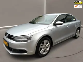 Volkswagen Jetta 1.4 TSI Hybrid Comfortline 150 Pk Automaat Airco Navi Pdc 165 dkm Nap