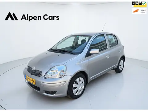 Toyota Yaris 1.3 VVT-i S-Line Airco / NAP / APK 05-2027