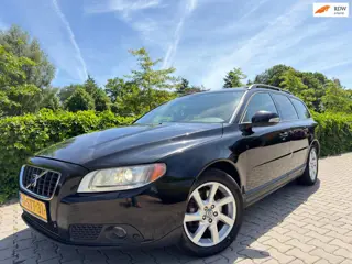 Volvo V70 2.4D Ocean Race , 6 Bak , Clima / Cruise / Schuikdak / Navi / Isofix / Pdc / 17" Lm Velgen