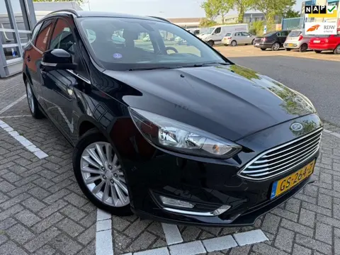 Ford Focus Wagon 1.0 Titanium Edition | Keyless | NW RIEM | Navi | Bluetooth