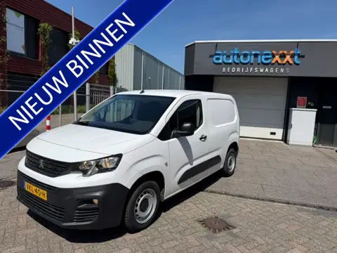 Peugeot Partner 1.2 PureTech Premium AIRCO I NAVI I PDC I MULTIMEDIA I 1e EIGENAAR I COMPLETE ONDERH