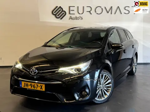 Toyota Avensis Touring Sports 1.8 VVT-i Lease Pro Panoramadak Navi Airco Stoelverwarming Camera Nieu