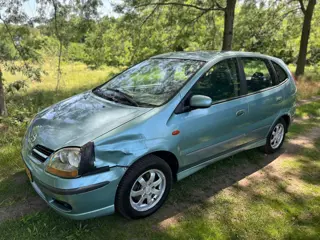 Nissan Almera Tino 1.8 Ambience