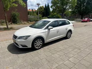 Seat Leon 1.4 TSI Style Business NW APK Snow White